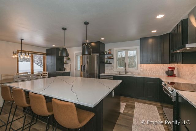 462 CARLTON DRIVE, Fairbanks, AK 99701