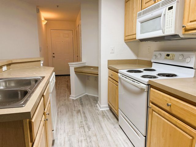 420 S Villa San Marco Dr 202, St Augustine, FL 32086