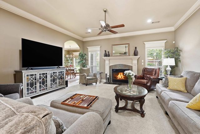 9316 Wooded Acres Cir, Sherwood, AR 72120