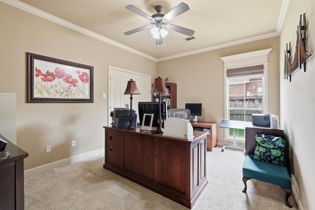 9316 Wooded Acres Cir, Sherwood, AR 72120