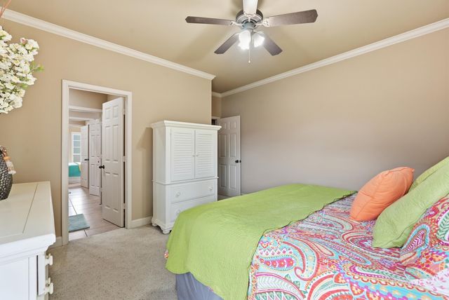 9316 Wooded Acres Cir, Sherwood, AR 72120
