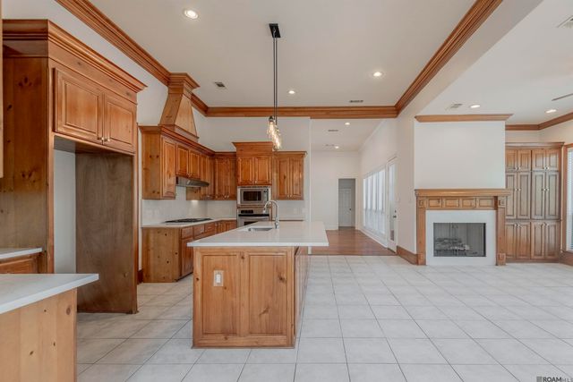 36114 Bluff Oaks Ave, Prairieville, LA 70769