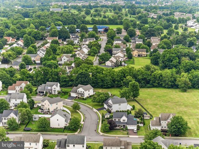 423 LARCHWOOD DR, Royersford, PA 19468