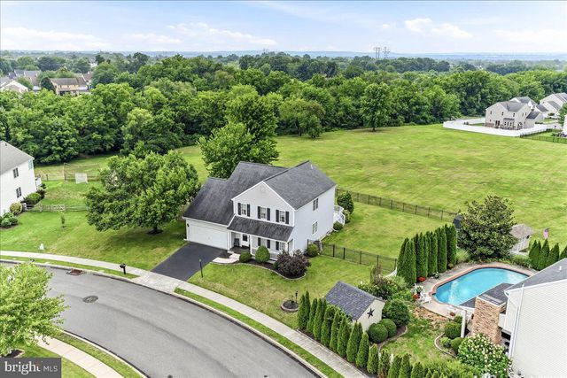 423 LARCHWOOD DR, Royersford, PA 19468