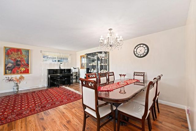 17465 Plaza Cerado 103, San Diego, CA 92128