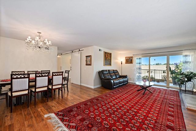 17465 Plaza Cerado 103, San Diego, CA 92128