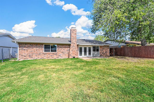 618 Shadyglen Drive, Allen, TX 75002