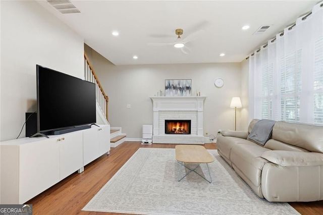 2640 Chandler Grove Drive, Buford, GA 30519