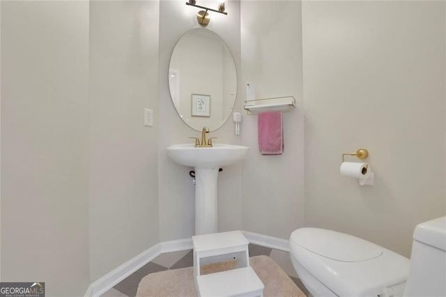 2640 Chandler Grove Drive, Buford, GA 30519