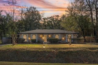 7411 Wigfield Road, Mobile, AL 36619