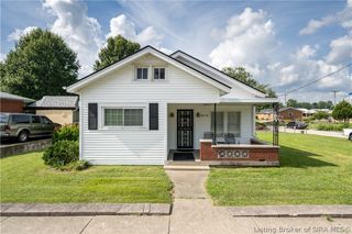 310 W Daisy Lane, New Albany, IN 47150