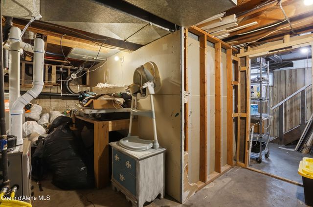 1709 N 7th ST, Coeur D'alene, ID 83814