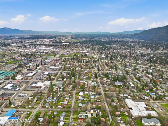 1709 N 7th ST, Coeur D'alene, ID 83814