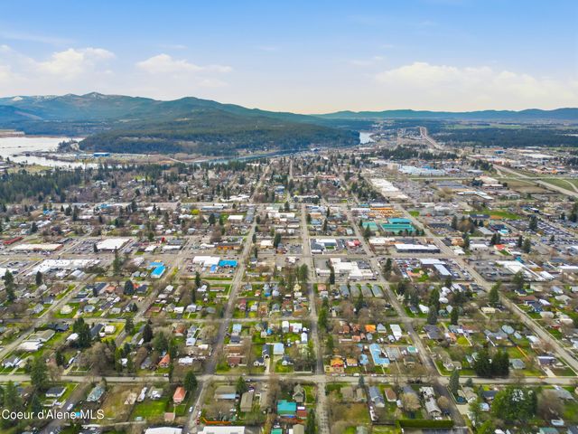 1709 N 7th ST, Coeur D'alene, ID 83814