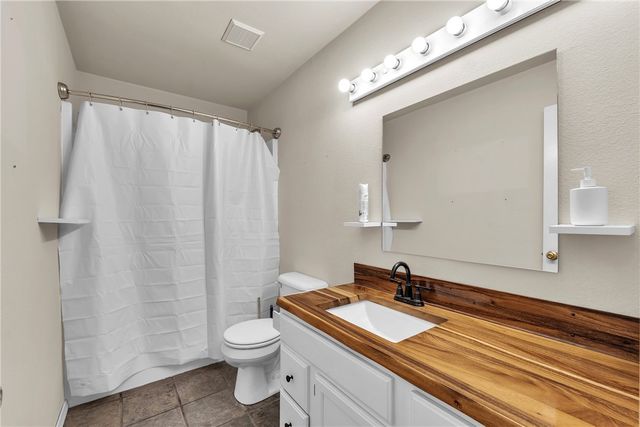 15457 Ashmore Drive, Garfield, AR 72732