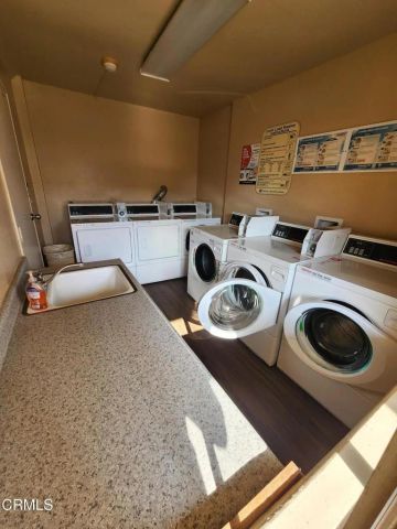 430 N Holliston Avenue 103, Pasadena, CA 91106