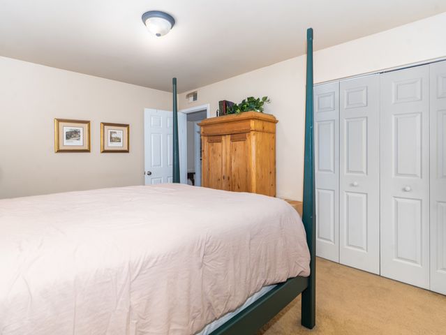 6106 Knoll Valley Drive 102, Willowbrook, IL 60527