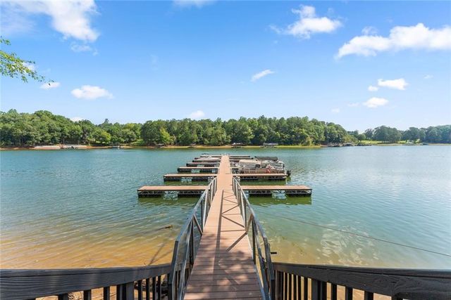 6711 Wildwood Trail, Gainesville, GA 30506