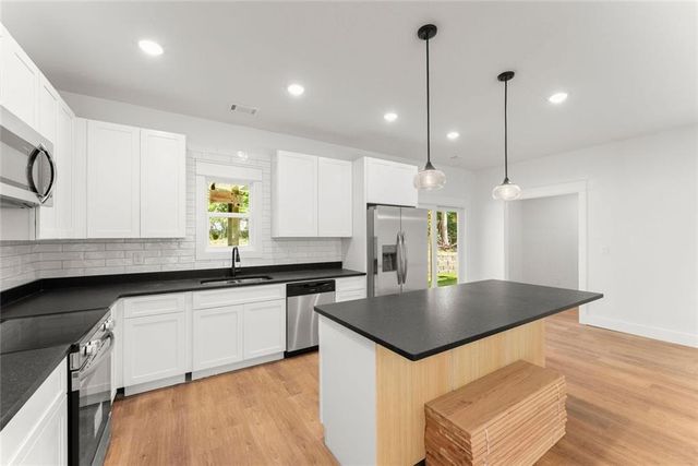 6711 Wildwood Trail, Gainesville, GA 30506
