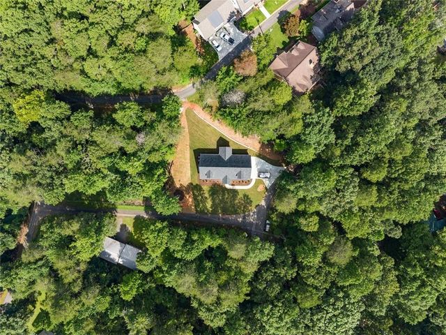 6711 Wildwood Trail, Gainesville, GA 30506