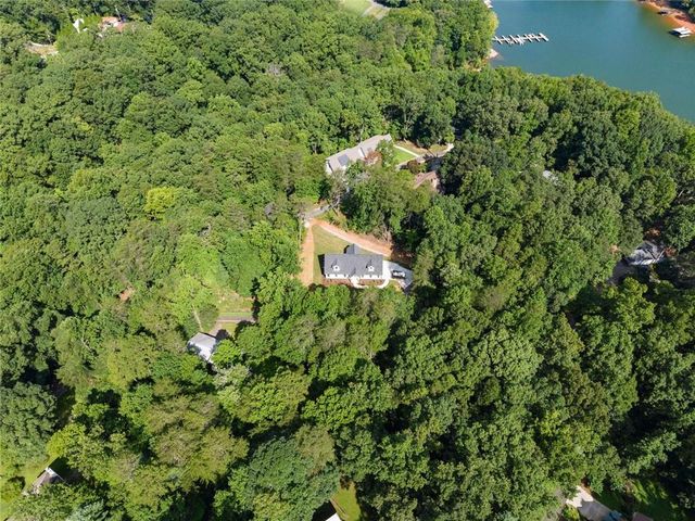 6711 Wildwood Trail, Gainesville, GA 30506