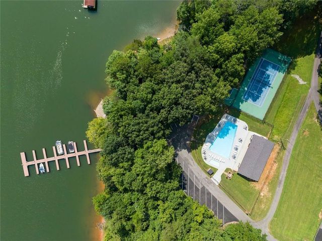 6711 Wildwood Trail, Gainesville, GA 30506