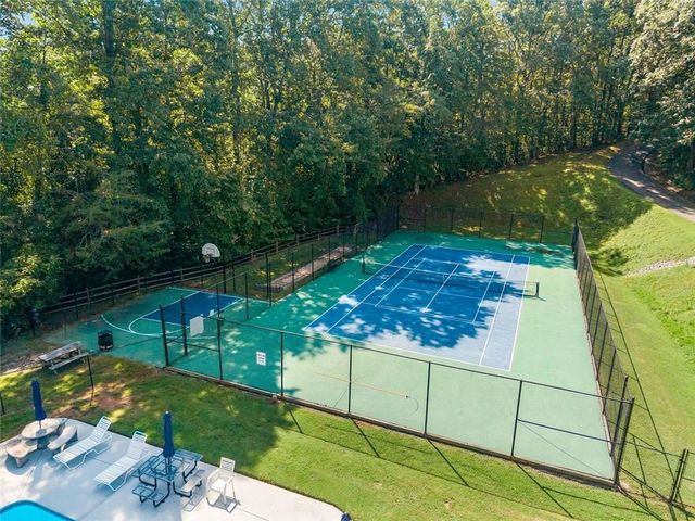 6711 Wildwood Trail, Gainesville, GA 30506
