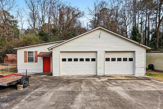 119 Gulf Drive, Dunn, NC 28334