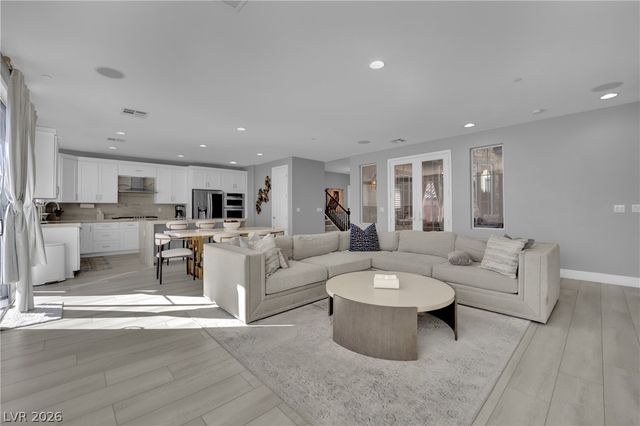 10384 Shropshire Street, Las Vegas, NV 89178