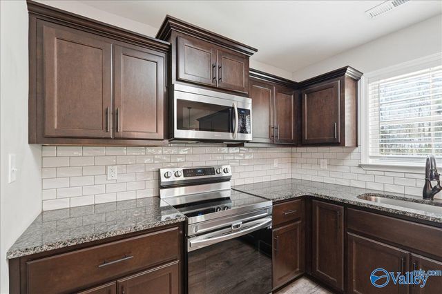 119 Wyatt Circle, Owens Cross Roads, AL 35763