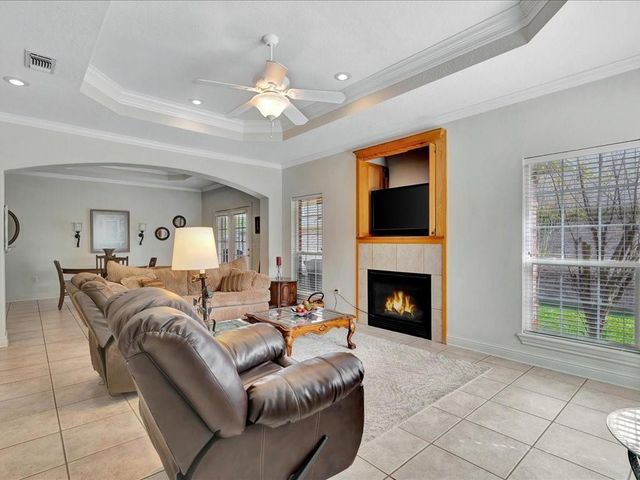 2606 Woodstock Drive, Lufkin, TX 75904