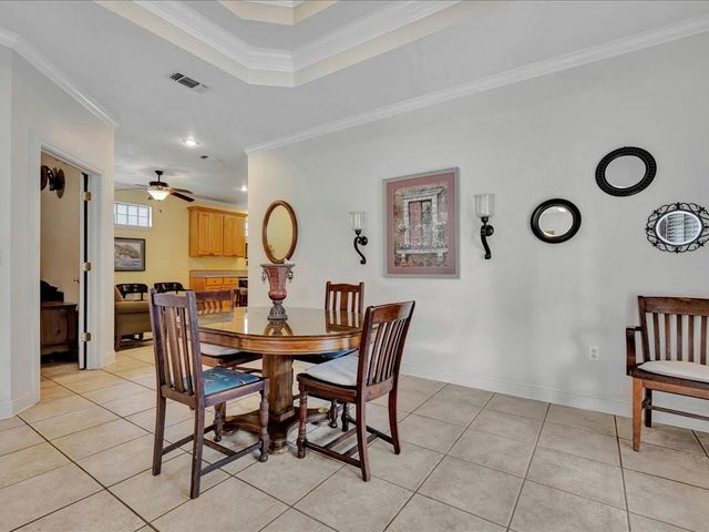 2606 Woodstock Drive, Lufkin, TX 75904