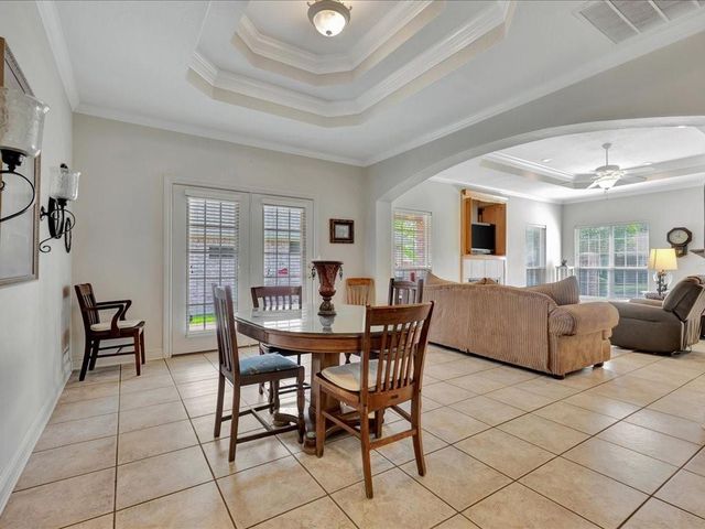 2606 Woodstock Drive, Lufkin, TX 75904