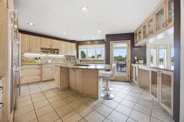2826 28th Avenue S, Fargo, ND 58103