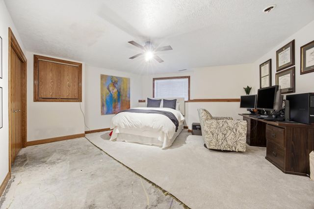 2826 28th Avenue S, Fargo, ND 58103