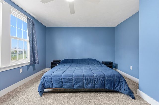 212 Parkfield St, Carrick, PA 15210