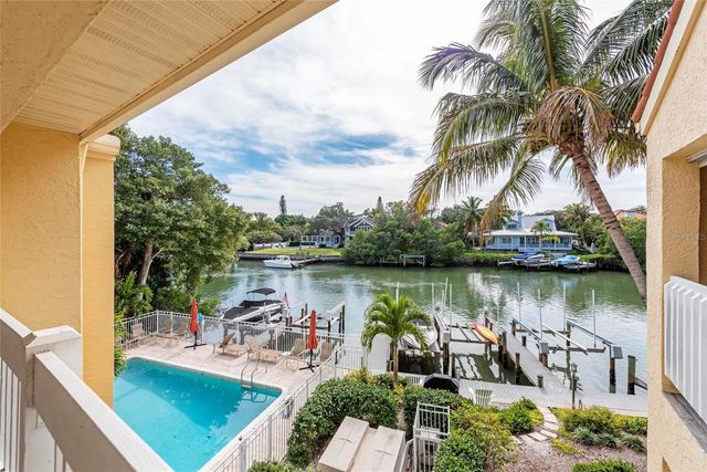 870 HUDSON AVENUE 870, Sarasota, FL 34236