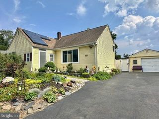 227 OLD STAGE RD, Spotswood, NJ 08884