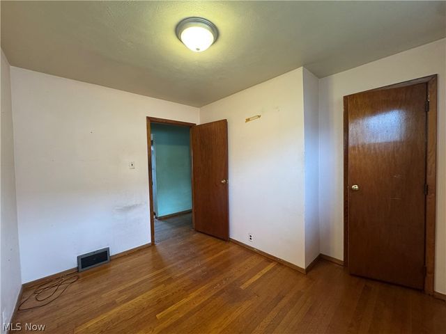 55400 Wabash Street, Bridgeport, OH 43912