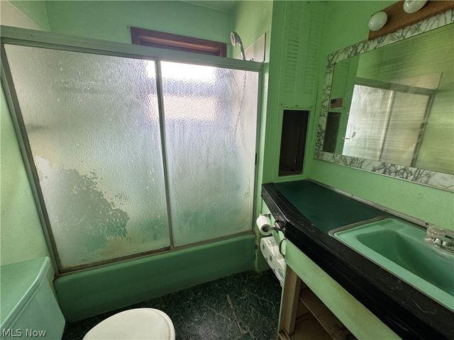 55400 Wabash Street, Bridgeport, OH 43912