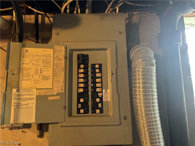 55400 Wabash Street, Bridgeport, OH 43912