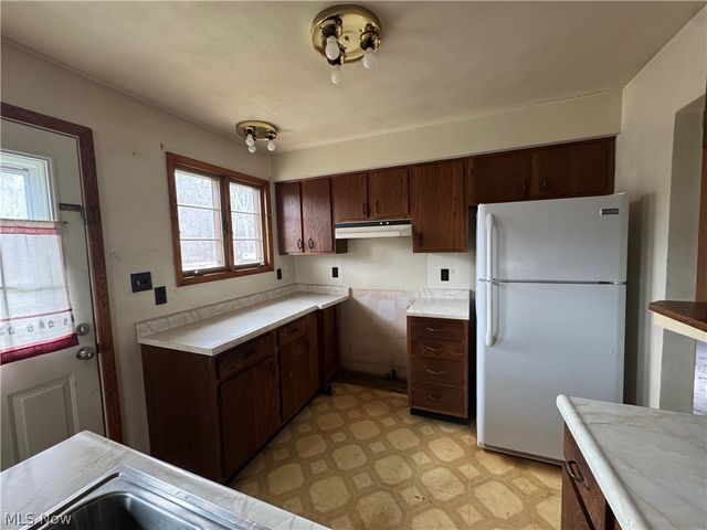 55400 Wabash Street, Bridgeport, OH 43912