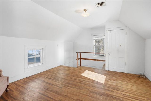 322 N 5th Street N, Hudson, WI 54016