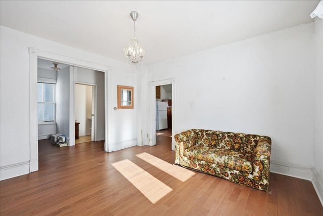 322 N 5th Street N, Hudson, WI 54016