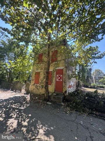 222 BYRAM ST, Chester, PA 19013