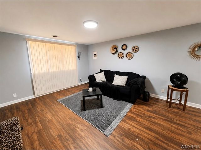 71 Ashley Street, Buffalo, NY 14212