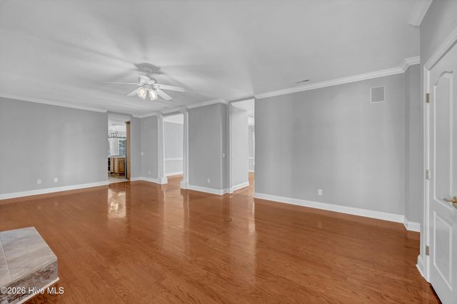 5634 Chelon Avenue, Wilmington, NC 28409