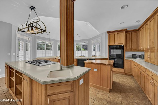 5634 Chelon Avenue, Wilmington, NC 28409