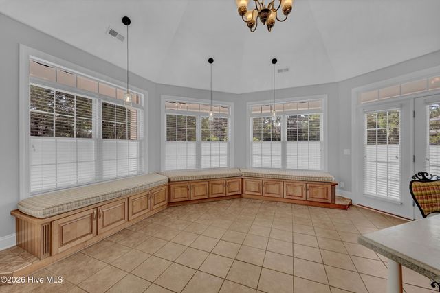 5634 Chelon Avenue, Wilmington, NC 28409