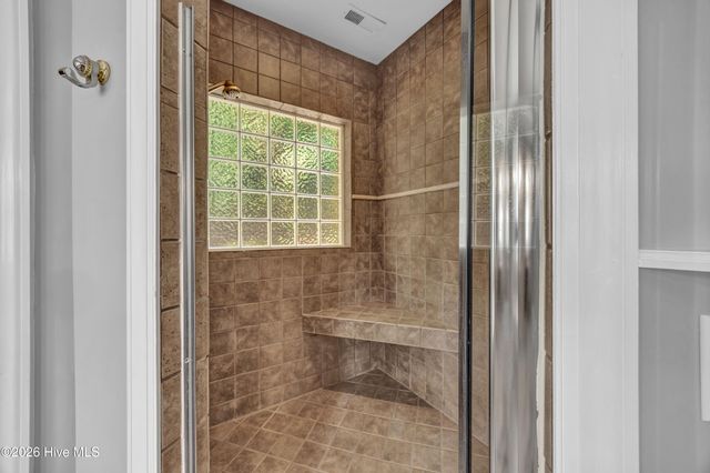 5634 Chelon Avenue, Wilmington, NC 28409